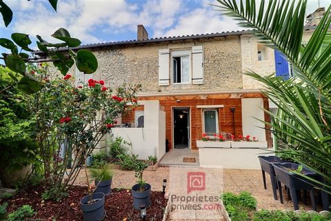 17430 TONNAY-CHARENTE - proche centre ville, quelques minutes à pied de tous les commerces de proximité dans une rue au calme - Prix de vente 188 820 Euros, 8 820 euros inclus charge acquéreur, soit 180 000 Euros hors honoraires. VISITE VIRTUELLE en ...