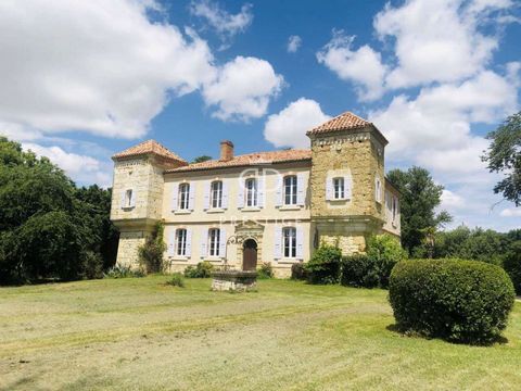 Exceptional 13th century 4 bedroom French Chateau with separate 3 bedroom cottage, expansive pool and lake, set in 11.5 acres of glorious land in a peaceful location near Mauvezin. It is in excellent condition, and is found at the end of a long priva...