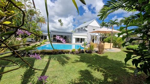 Magnifique villa de standing P5 avec piscine sur 760 m² de terrain
