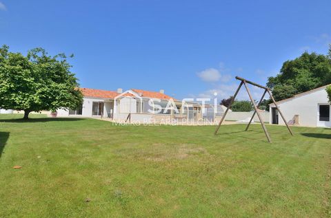 Villa d’exception 250 m² avec piscine et dépendance