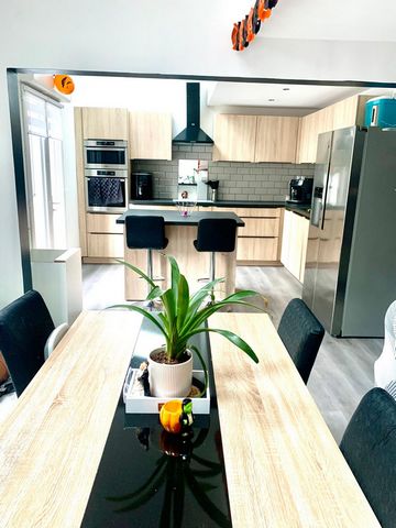 CHARMANT MAISON ENTIEREMENT RENOVEE AU CALME