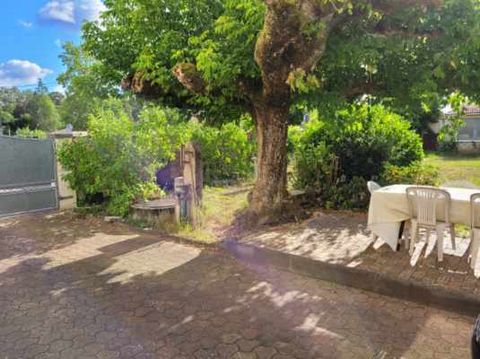 Maison de charme de 220m&#178; avec jardin de 1000m&#178; &#224; Castelnau de M&#233;doc