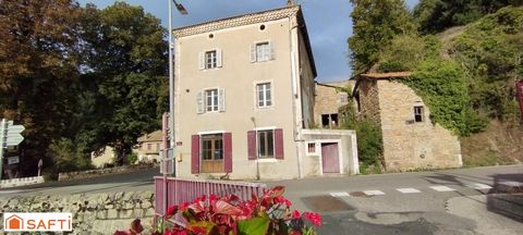 Maison 170m², ancien commerce, terrain +700m²