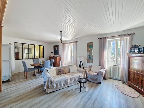 Maison pierre rénovée de 107 m² au calme !