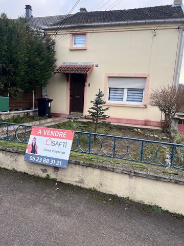 Maison semi-mitoyenne - 90m² - Travaux à prévoir