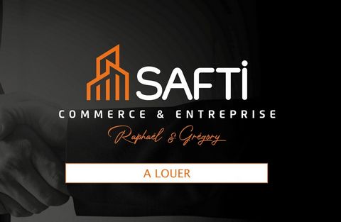 LOCAL COMMERCIAL / PRO – PORT-FRÉJUS – 118 m²