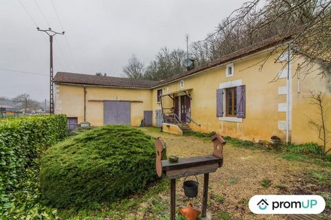 Vergt is a charming town located in the Dordogne department in the Nouvelle-Aquitaine region, just twenty minutes from Périgueux. It is in Vergt that you can visit this property with great potential. Indeed, this detached house of 150 m2 on one level...