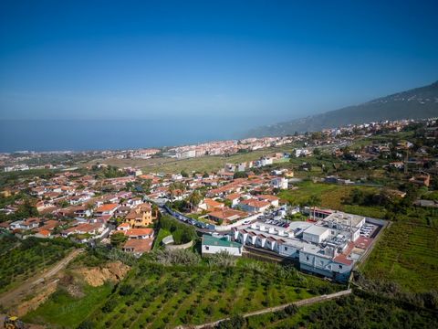 In the Las Viñas urbanization, near the historic center of La Orotava, we find this consolidated urban plot of 500m2, located at a strategic point, since you can see incredible views of the town of La Orotava and an infinite sea. Without a doubt, liv...