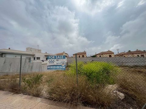 EXCLUSIVE 501m2 piece of building land for sale in La Urbanisation la Marina. Conveniently located in a quiet residential area, it is just a 15-minute walk from the nearest commercial zone, where you will find a wide range of amenities such as superm...