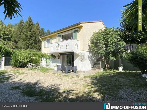 Mandate N°FRP154084 : House approximately 116 m2 including 5 room(s) - 4 bed-rooms - Site : 907 m2. Built in 1980 - Equipement annex : Garden, Terrace, parking, double vitrage, piscine, Cellar - chauffage : electrique - Class Energy E : 327 kWh.m2.ye...