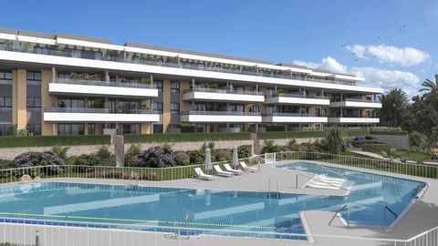 In Torremolinos there is a new promotion which combines a great symmetry and harmony in its design, both in its exterior, as well as its interior. It comprises 37 family homes with 2, 3 and 4 bedrooms, and 2 semi-detached single-family homes. Here yo...