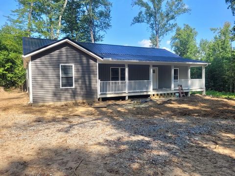 Schedule your appointment today to visit this charming new ranch-style home. Situated on a beautiful level lot just south of Farmville, this home boasts a spacious and inviting open floor plan. Featuring 3 bedrooms and 2 bathrooms, it offers comfort ...