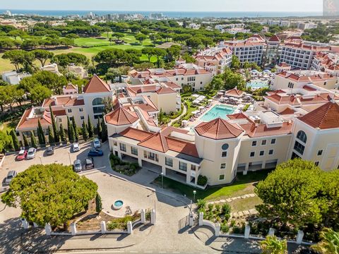 Welcome to this charming apartment in Vilamoura, where you can enjoy all the amenities of a quiet and cozy place. Located in a privileged area and inserted in one of the most luxurious resorts in the Algarve, this apartment has two bedrooms (one suit...