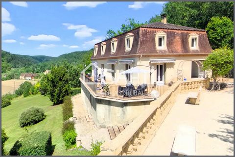 Aurélie Asdrubal presents this beautiful 178 m² mansard-roofed house, set in 4200 m² of private grounds, offering a peaceful setting in the countryside with panoramic views over the valley. Its proximity to schools, shops and a medical centre makes i...