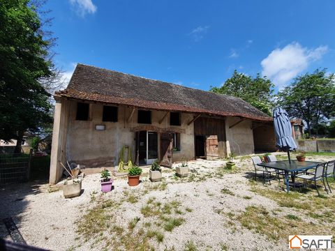 Maison mitoyenne avec dépendances