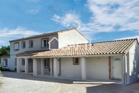 Coup de cœur pour cette belle villa située au calme, dans un quartier très prisé aux portes de Castres, dans la commune de Lagarrigue, à proximité des commerces et des grands axes! Elle se compose d'une habitation principale avec terrasses, jardin et...