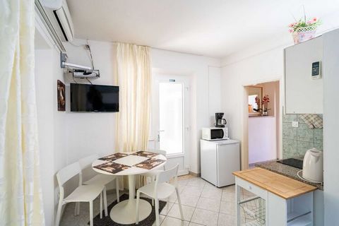 Apartments Nikolina are located in Lumbarda, small village on the eastern cape of the island of Korčula. The property is right at the seaside and features a private beach with sun loungers and parasols. Breakfast is included in rate. Luggage storage ...