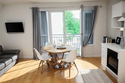Appartement F2 de 45m2 avec place de parking privative et cave.