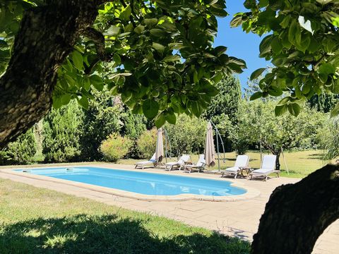 Charmante Maison d'hôtes avec parc