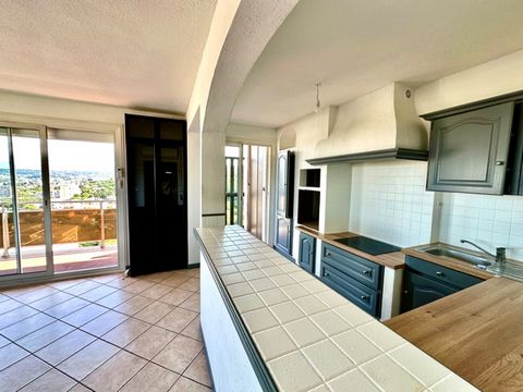 Marseille 10ème, proche saint Loup, T4 de 80m2 avec Terrasse vue panoramique et cave