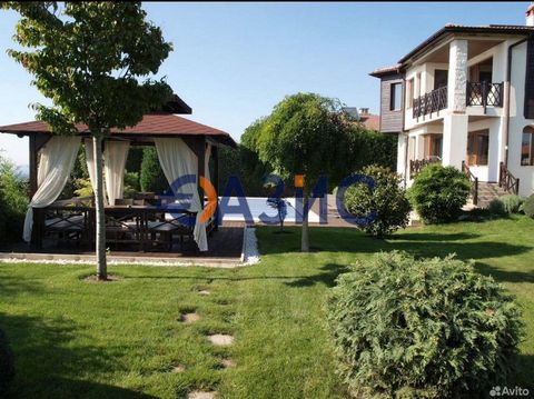 #33806458 Price: 390,000 euros Locality: S.Avren, commonly.Varna Total area: 196 sq m, plot of 1500 sq m Number of floors: 2 Payment scheme: 5,000 euro deposit 100% - when signing a notarial deed of ownership Luxury house for sale with designer finis...