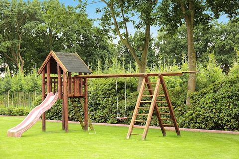 Tastefully furnished holiday home in Swedish style surrounded by beautiful nature. The cozy, modern furnishings create a feel-good atmosphere and you can enjoy the view of the well-kept garden from the beautifully landscaped terrace. On rainy days, a...