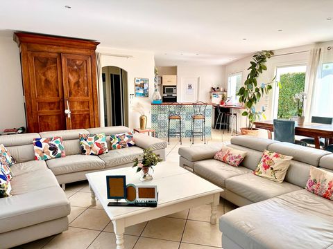 Belle maison lumineuse de plain pied