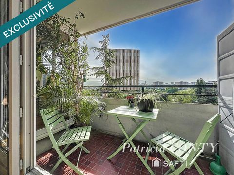 Duplex familial avec terrasses et stationnements