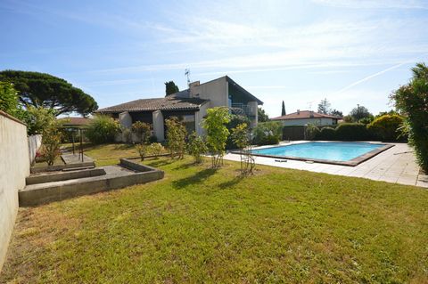 Maison de 160m² avec pisicne et sous-sol 70m2
