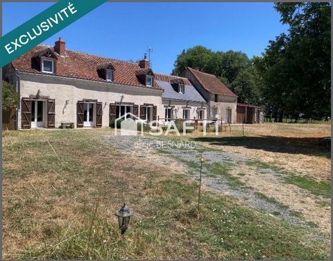 Corps de ferme 10 pièces 212m2 environ 37800 St EPAIN