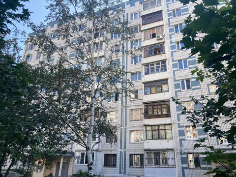 Арт. 110691855 Московская область, г. Мытищи, ул. Юбилейная, д.37, корп.1. Просторная двухкомнатная квартира на 5 этаже 9-ти этажного панельного дома. Солнечная сторона, светлые изолированные комнаты, кухня 7,5 кв.м., раздельный санузел, большая прих...