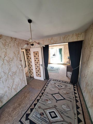 Maison, jardin, garage.