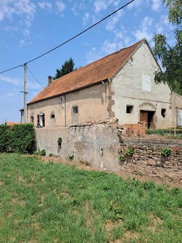 Corps de ferme à rénover, 67 m², beau potentiel,belle vue
