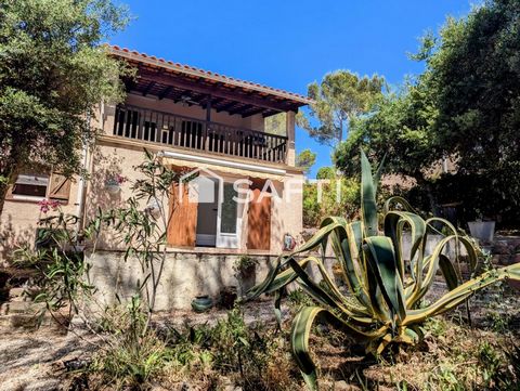 Située au fond d'une impasse, villa de type 4 offrant un spacieux jardin et une terrasse