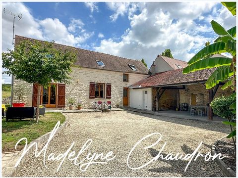 Maison en pierre - 3 chambres - 563m² de jardin - GUIGNEVILLE SUR ESSONNE (91)