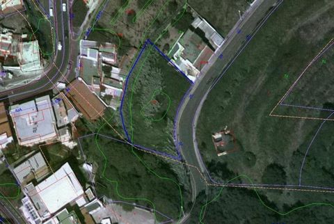 Urban plot for residential use, located in the municipality of Tacoronte in the province of Santa Cruz de Tenerife. It has an approximate area of 1201 m2. It is located in a residential area, surrounded by all the necessary services, such as educatio...