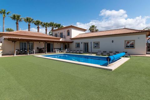 Built over three levels this property is ideal for large families to relocate to or as a luxurious holiday home, with a sizeable outdoor area, covered terrace, sparkling heated pool and fantastic location. Enter the main house to cool tiled floors an...