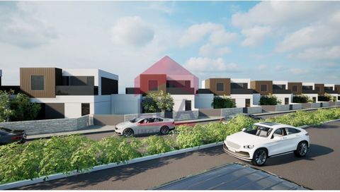Grundstück von 292,50m2 mit architektonischen Projekten und Spezialitäten, in Serra D'el Rei, Peniche. Für den Bau einer Doppelhaushälfte T3 oder T3 +1 von 2 Etagen, mit Garage und Außenbereich. Einsatzfläche von 81m2. Genehmigte Bruttobaufläche von ...