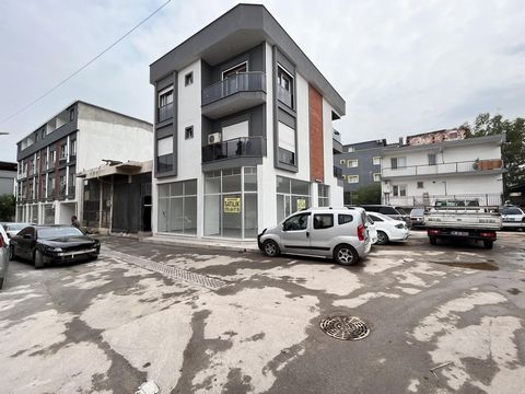 ✔️ It is in a busy place as a location. ✔️It is a 0 year old building. 70M² and WC, Washbasin ✔️ It is within walking distance to Izban stop and bus and minibus stops. ✔️ It is very close to Atatürk organized industrial zone, Katip Celebi University ...