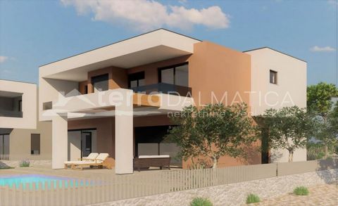 In the vicinity of Sibenik, a modern vila is for sale near the National Park Krka. The villa is currently under construction and expected to be completed by autumn 2025. This modern villa spans two floors and offers everything needed for a comfortabl...