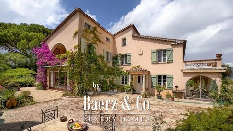 Located in a residential and quiet area in Grasse, Beautiful and charming property built in 1900 and in the heart of a nice land of 5000 sqm with swimming pool, garage and carport. The house offers generous volumes and an ideal place for family time....