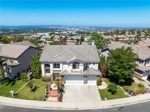 This is by far the best value in the area! Decorate to your own taste and save big $$$!!!! Awesome panoramic city lights view to the ocean! This is an extremely sought after floorplan by quality builder Richmond American! Premium mid tract quiet cul ...