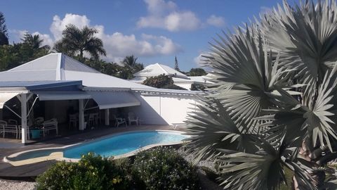 URGENT A Biglette villa P6 4CH + studio avec piscine et garage sur 1027 m² de terrain clos et arboré