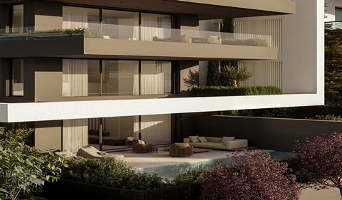 GADAIT international presents a superb maisonette under construction in Voula, a real gem for those who aspire to a refined, modern living environment. With 241 m² of living space on three levels, this property offers unrivalled comfort, combining el...