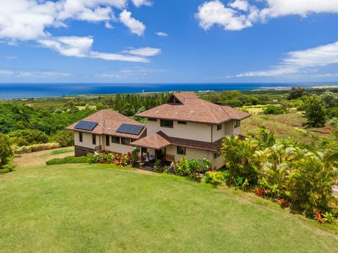 Preeminent, unobstructed sunset, ocean, and green views on Kauai! A coveted location in the gentle-sloping, perfect micro-climate of Kalaheo where 270-degree views of Kauai Coffee, Port Allen, and the Forbidden Island will intoxicate you all year lon...