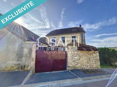 EN EXCLUSIVITE- MAISON DE VILLAGE DE TYPE 7