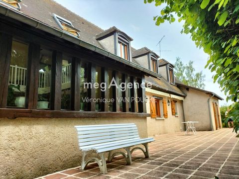 Située à Saint-Paul (60650), cette maison bénéficie d'un emplacement privilégié en campagne, offrant calme et tranquillité. Proche des commodités telles que les écoles, le lycée et les commerces, à 10 mn du centre ville de BEAUVAIS, elle est aisément...