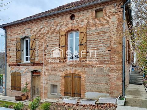 Lafrançaise belle maison de Caractère composée de 8 pièces et dépendances