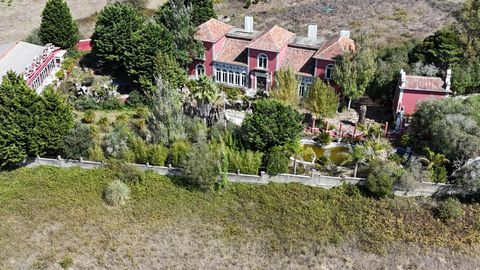 Quinta Vila Victória é uma propriedade histórica, sinónimo de tranquilidade, beleza natural e muita paz. Para habitação ou para realização de eventos que no passado foi alternativa acertada para a promoção de casamentos e festas particulares. Com uma...