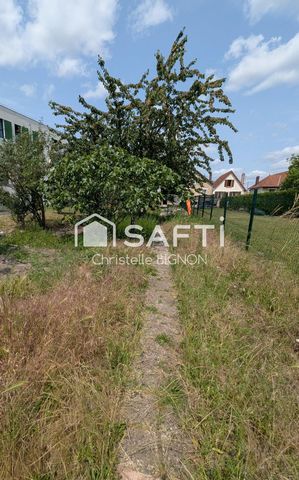 Terrain à vendre avec maison à démolir